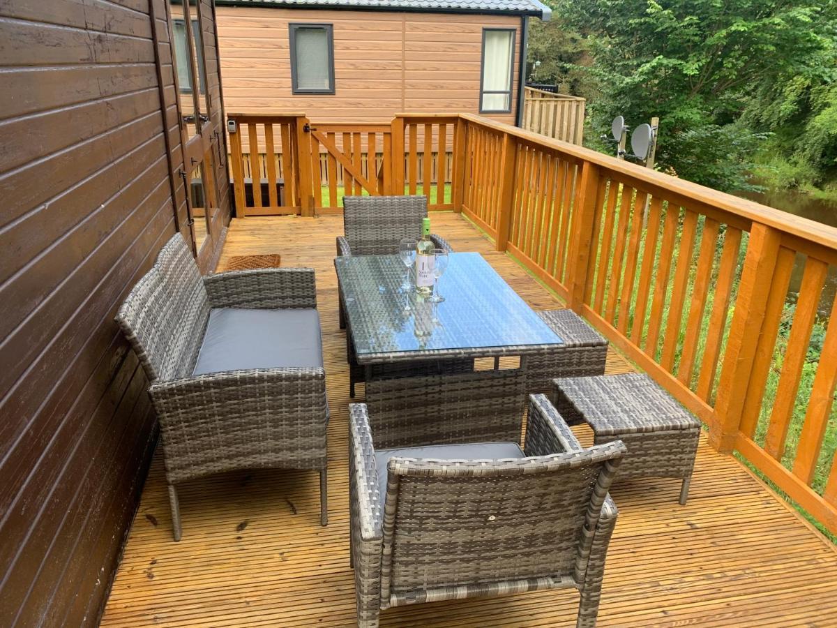 Immaculate 3-Bed Lodge In 하윅 외부 사진