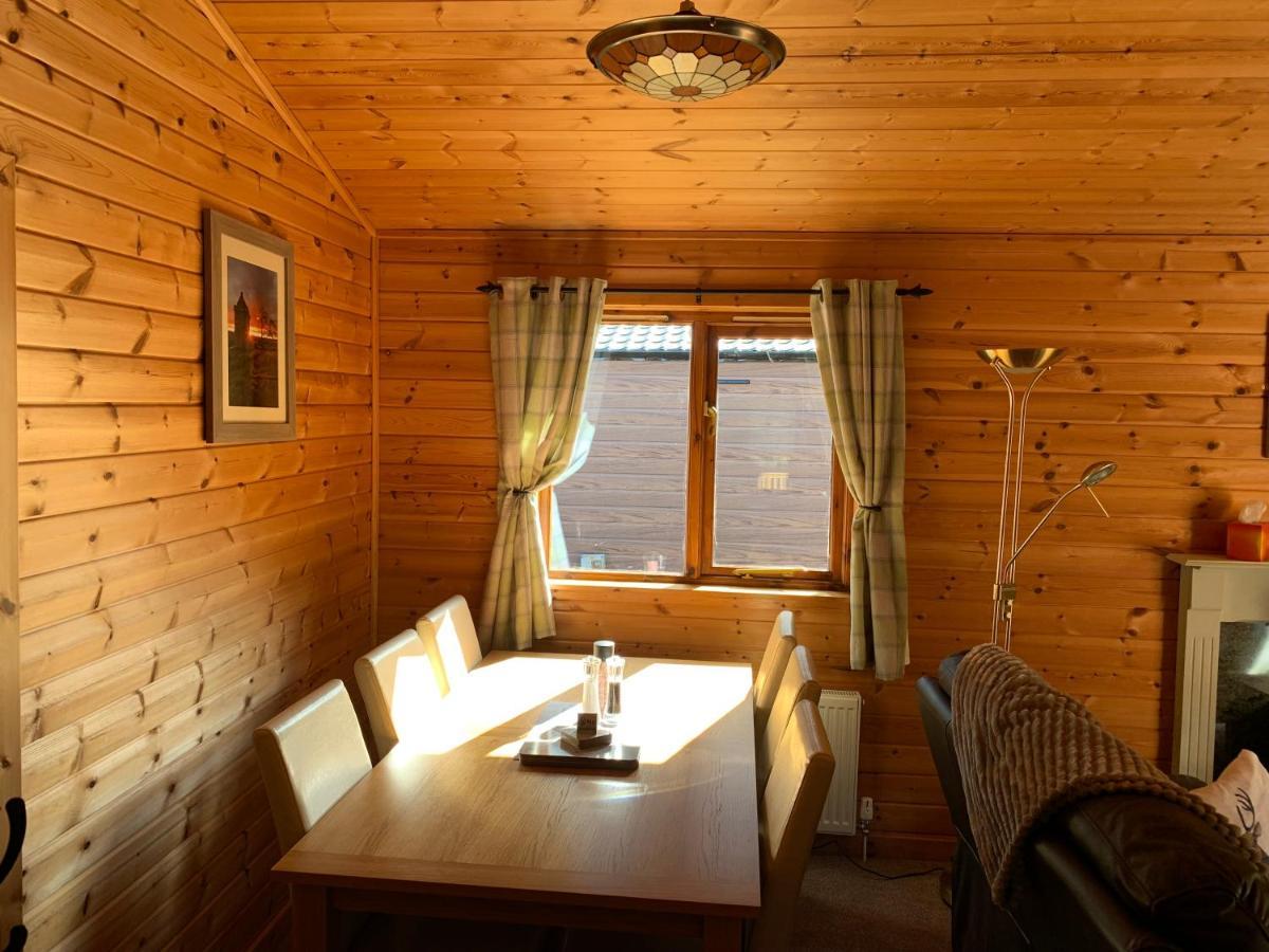 Immaculate 3-Bed Lodge In 하윅 외부 사진